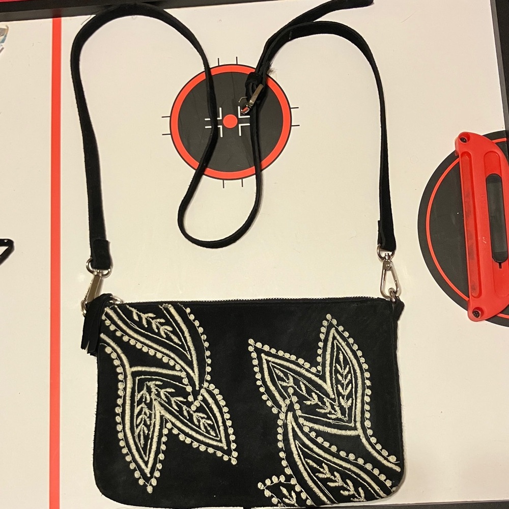 Parfois Portugal Suede leather handbag w Embroidered Pattern